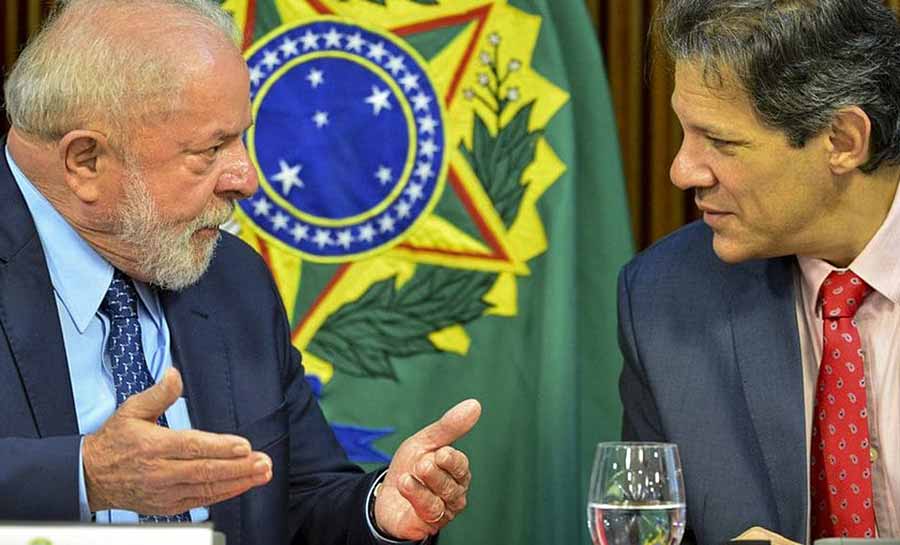 Lula critica ‘pessimistas’ que veem PIB crescer a ritmo de ‘pangaré’