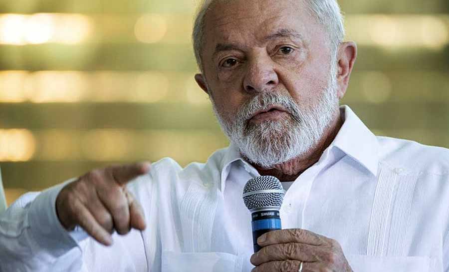 Lula quer retirar projeto de Bolsonaro que isenta militares de punição