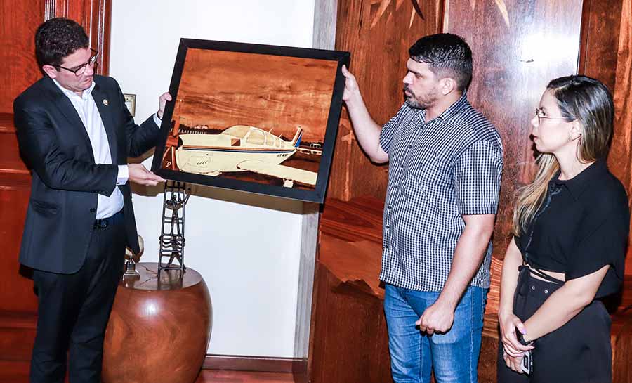 Governador Gladson Cameli recebe homenagem pelo trabalho desenvolvido na Saúde