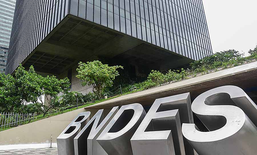 BNDES e banco de fomento chinês assinam acordo de US$ 1,3 bilhão