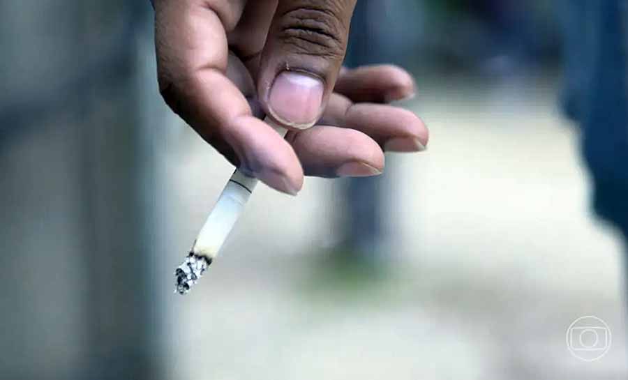 Fumantes do Acre são os que mais gastam com cigarro no país, aponta levantamento