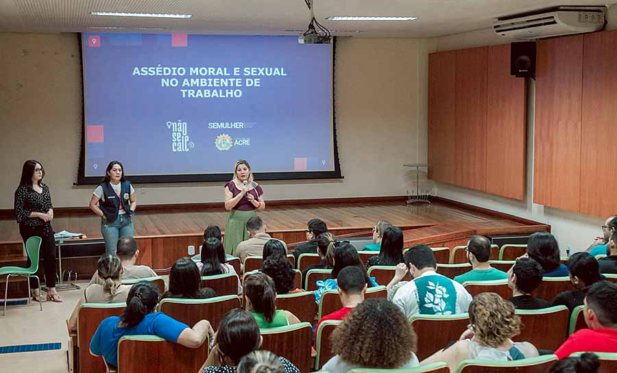 Servidores da Secretaria de Comunicação recebem palestra sobre assédio moral e sexual no trabalho