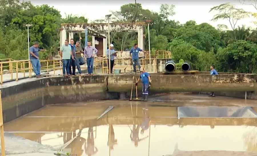 Adutora rompe e abastecimento de água é reduzido em mais de 50 bairros de Rio Branco