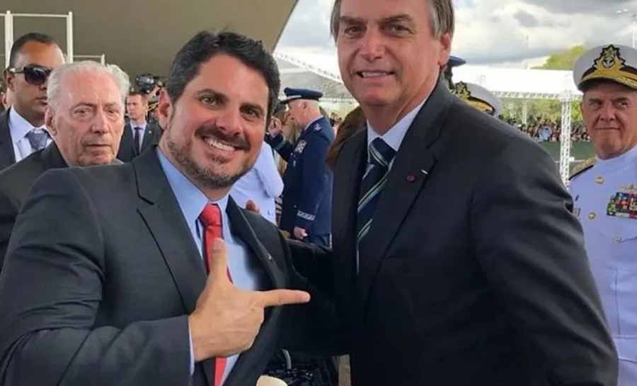 Moraes manda PF interrogar Bolsonaro e Daniel Silveira sobre Do Val