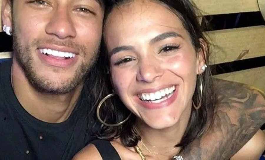 Neymar causa ‘invasão’ nas redes de Bruna Marquezine: ‘Volta com ele’