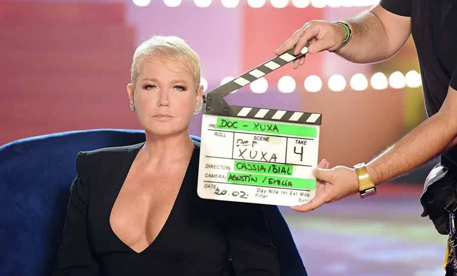 Xuxa fala sobre revisita ao passado para produzir seu documentário: ‘Não foi fácil’