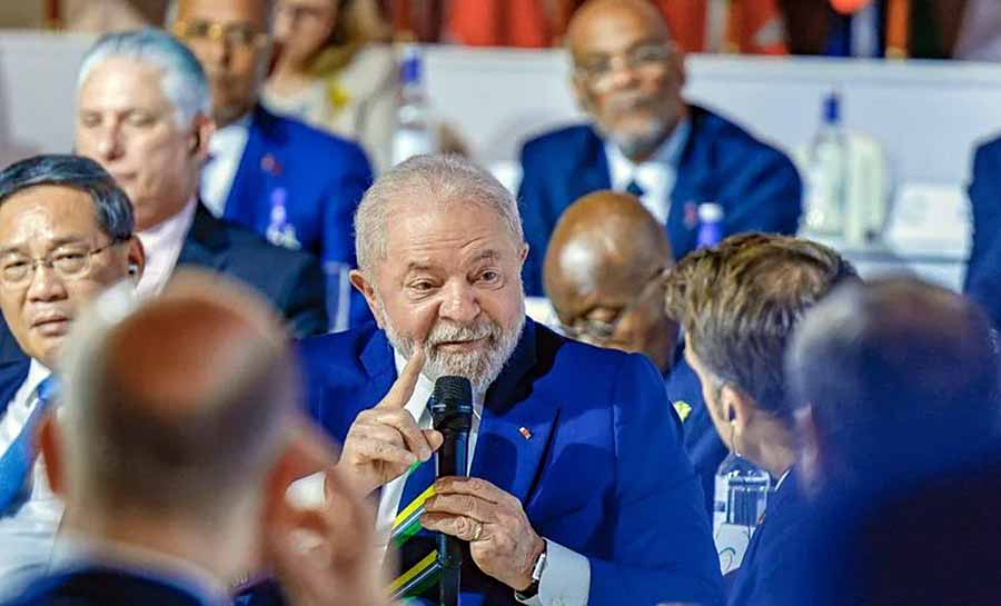 Lula comemora reforma tributária e parabeniza Câmara dos Deputados