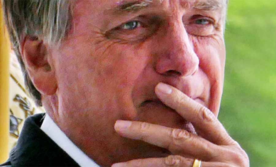 Inelegível, medo de Bolsonaro agora é passar uma temporada na cadeia