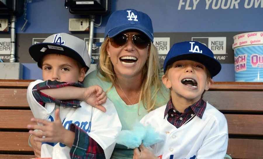 Britney Spears está em contato com os filhos novamente