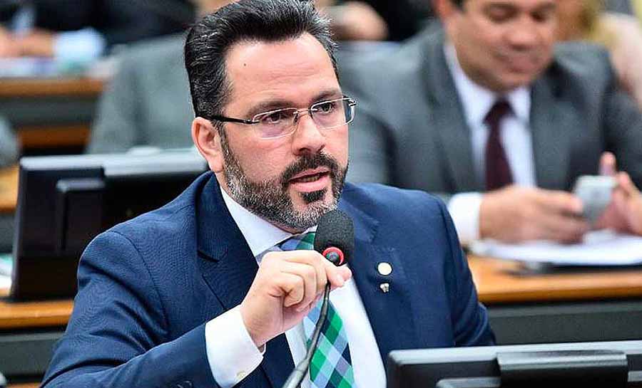 Senador Alan Rick busca liberação de R$ 16 milhões para saneamento em Tarauacá