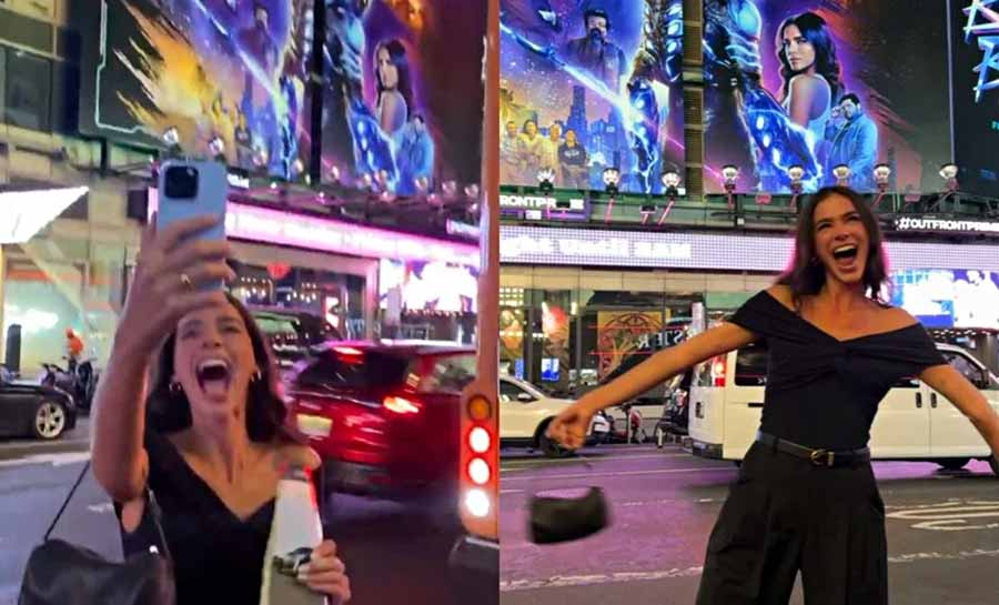 Bruna Marquezine se emociona com painel de ‘Besouro Azul’ em Nova York