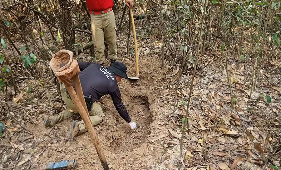 Foragido de presídio no Acre é achado morto na Bolívia após suspeito do crime apontar cova