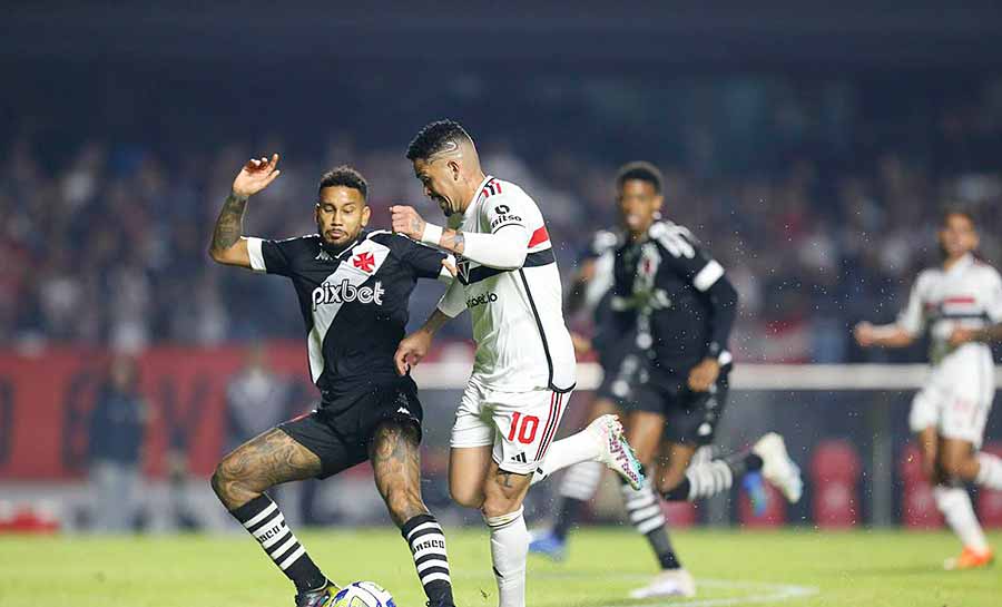 Tentando se afastar do Z4, Vasco recebe São Paulo em São Januário