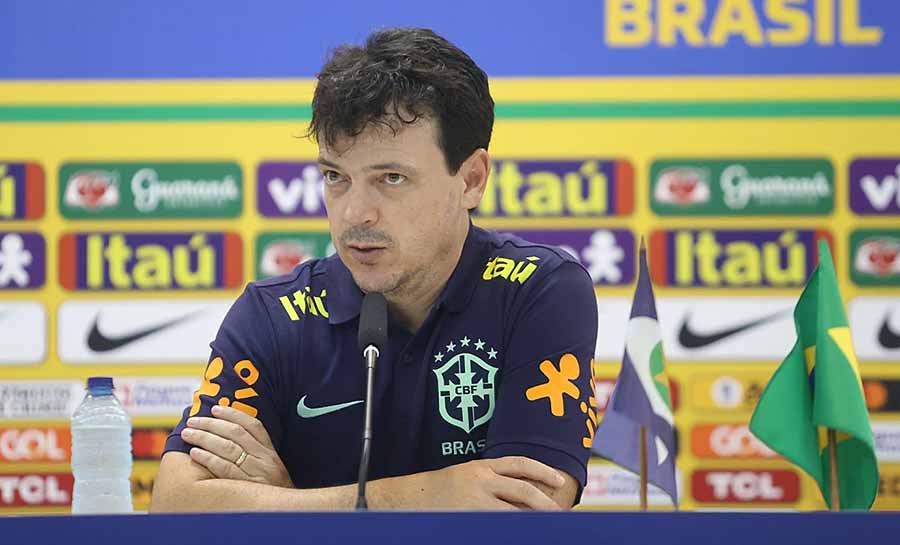 Diniz avalia empate da seleção brasileira contra a Venezuela: ‘Não achei que o time jogou mal’