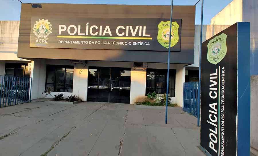 Jovem de 25 anos é executado a tiros em frente de casa na Cidade do Povo