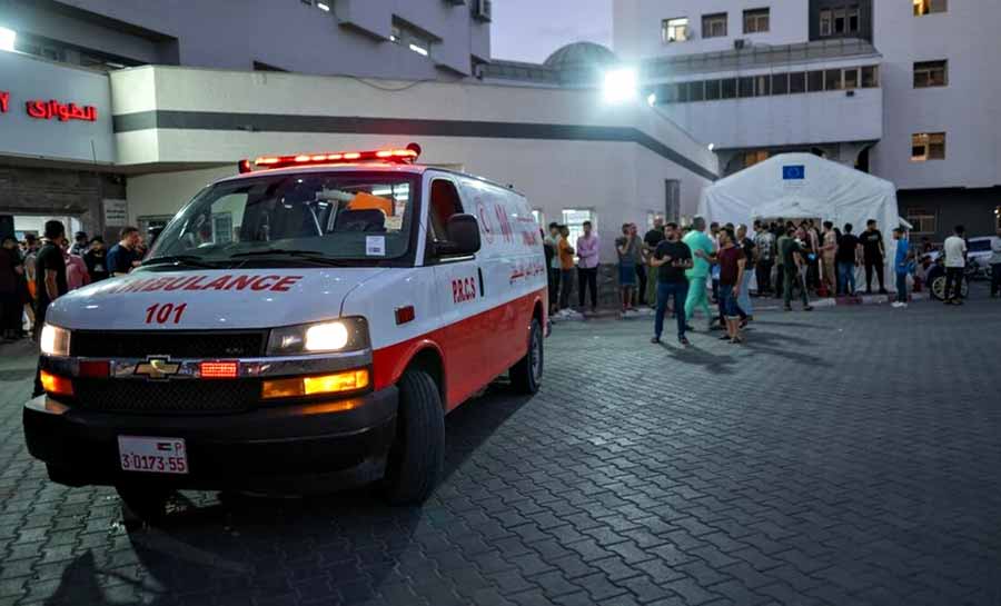 Três hospitais são atacados por Israel, dizem autoridades de Gaza