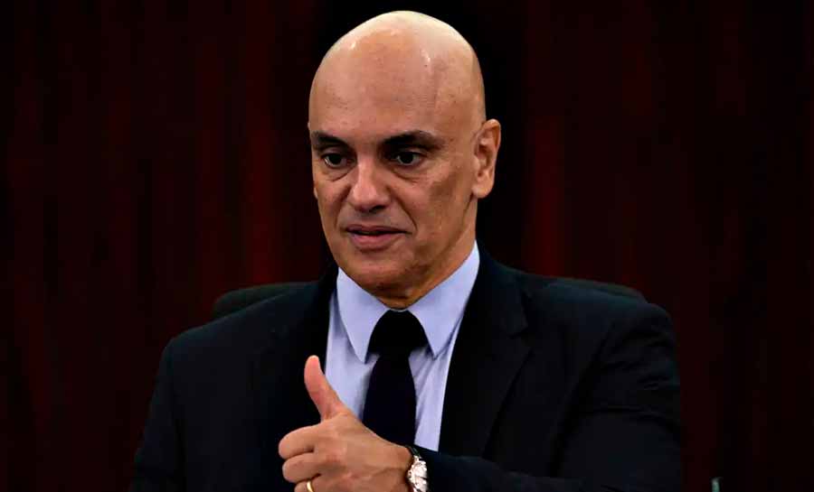 Moraes manda soltar quatro réus pelo 8 de janeiro