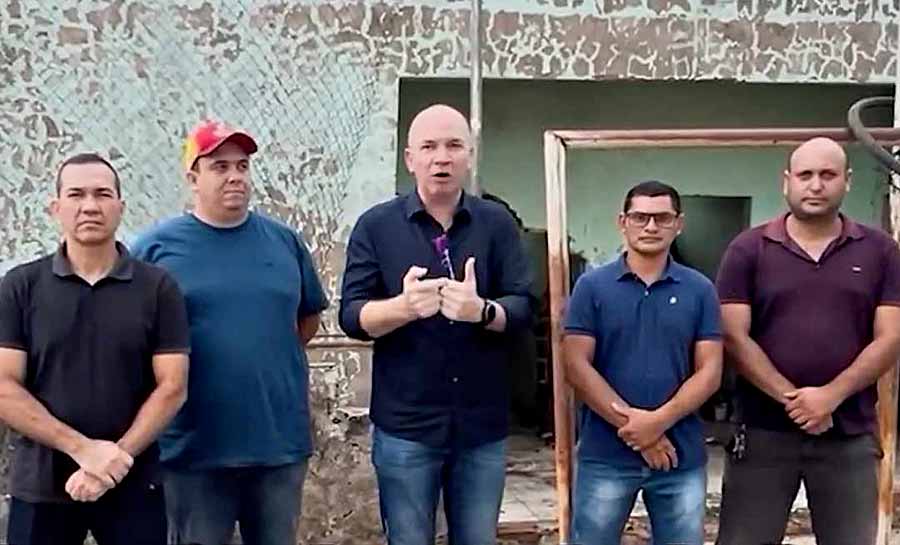 Gerlen Diniz destina R$ 300 mil para recuperação de quadra esportiva em Sena Madureira e alfineta Mazinho: “administração desastrosa”