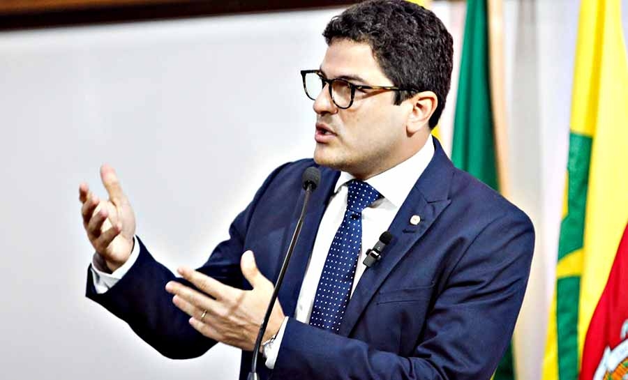 Eduardo Ribeiro pede rigor na investigação envolvendo a morte de enfermeira em Capixaba
