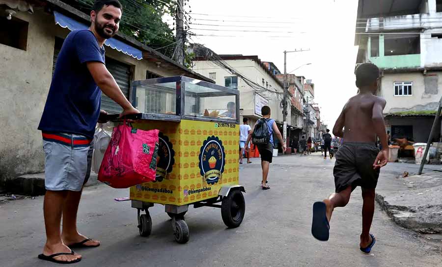 Percentual de pessoas em situação de pobreza cai para 31,6% em 2022