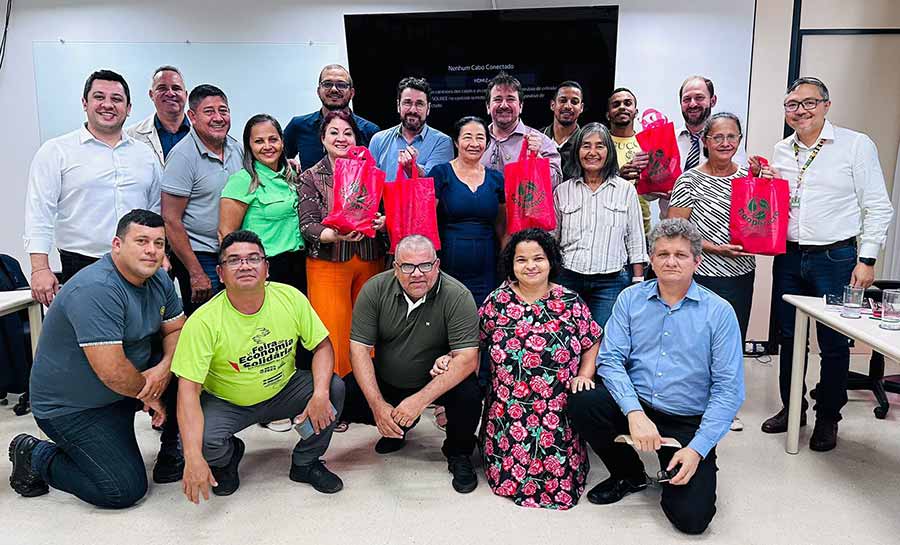 Em Brasília, cooperativas debatem com técnicos do MDA estratégias para o fortalecimento da agricultura familiar