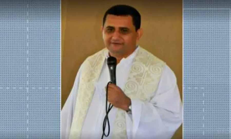 Ex-padre investigado por estupro de jovem em paróquia no Acre vira réu no processo