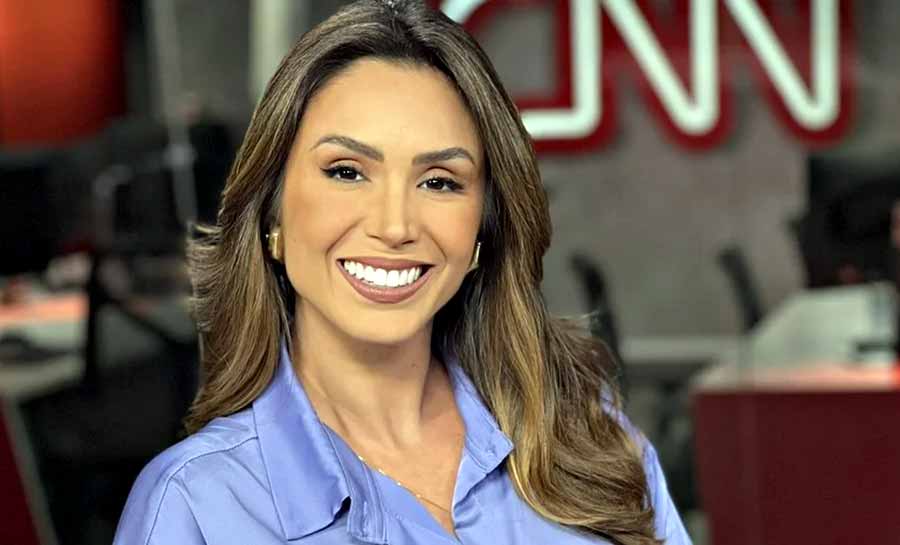 Apresentadora da CNN Brasil encerra plantão de Natal e pede demissão