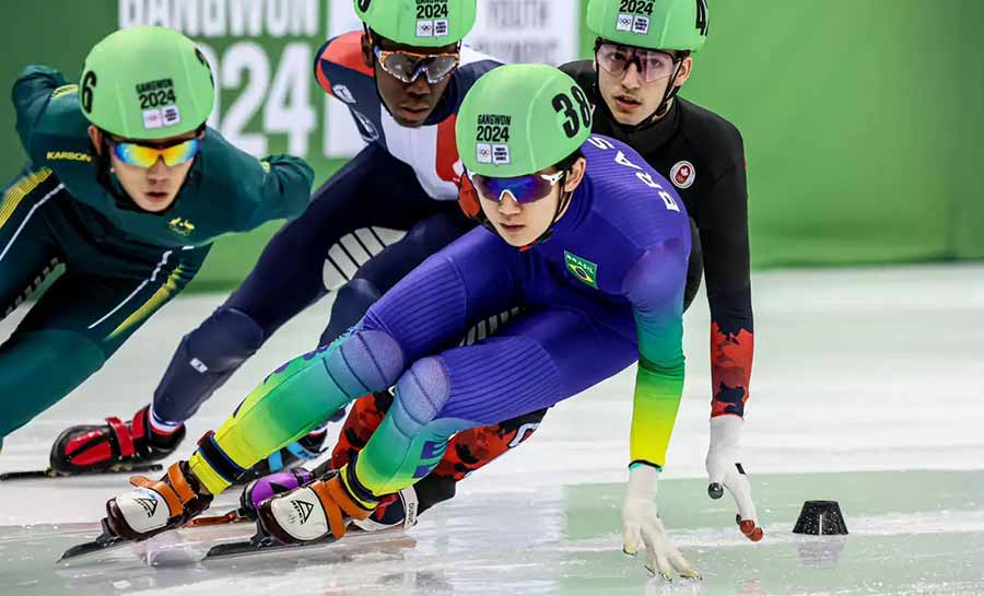 Lucas Koo fica em nono lugar na patinação velocidade na Coreia do Sul