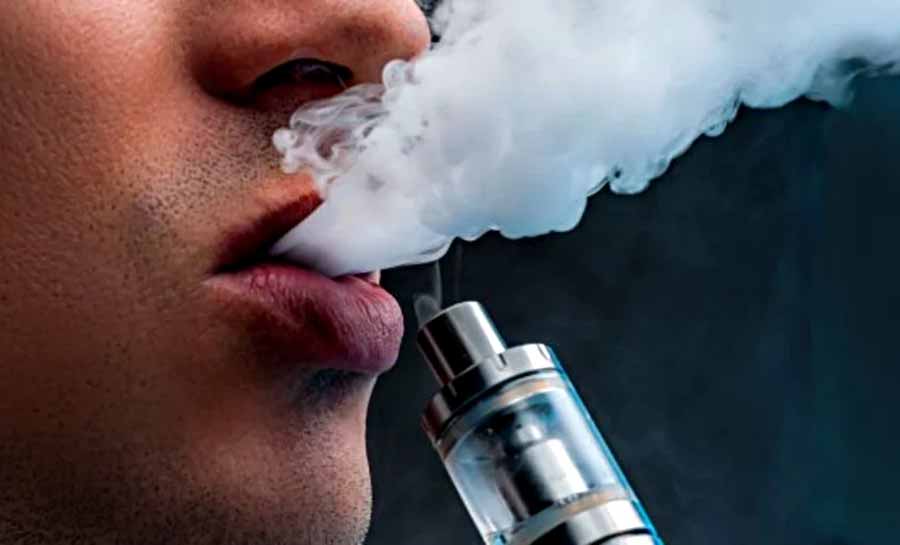 Uso de cigarros eletrônicos cresceu 600% entre 2018 e 2023, diz IPEC