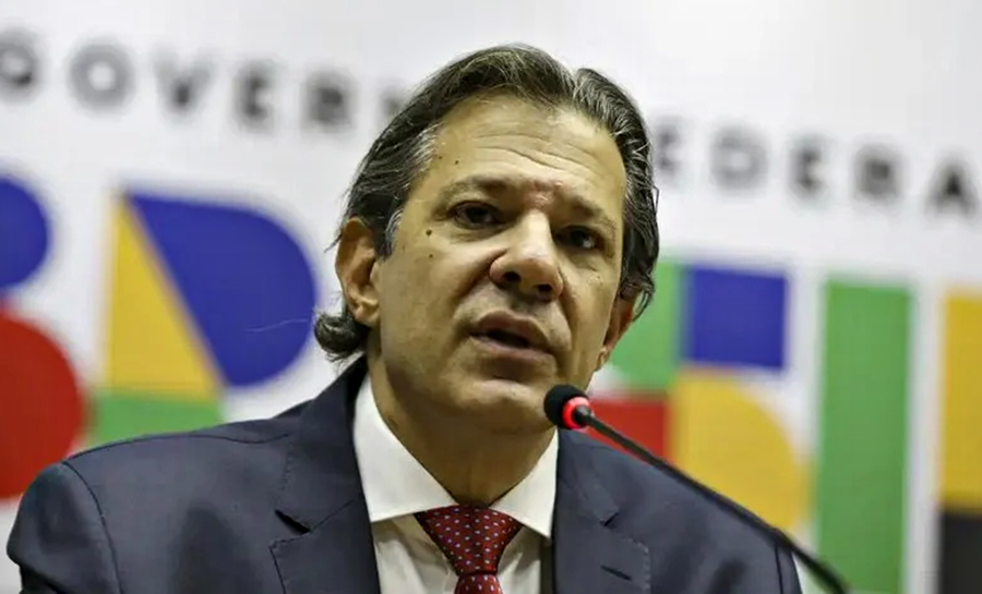 Haddad nega ter conversado com Lula sobre revisão da meta fiscal