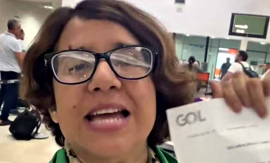 Neblina impede pouso de avião em Cruzeiro do Sul e passageiros reclamam de assistência de companhia aérea