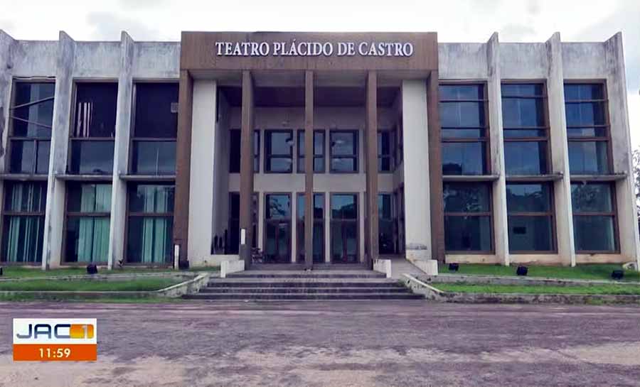 Obras de revitalização do Teatro Plácido de Castro e Biblioteca da Floresta devem começar em fevereiro, diz FEM