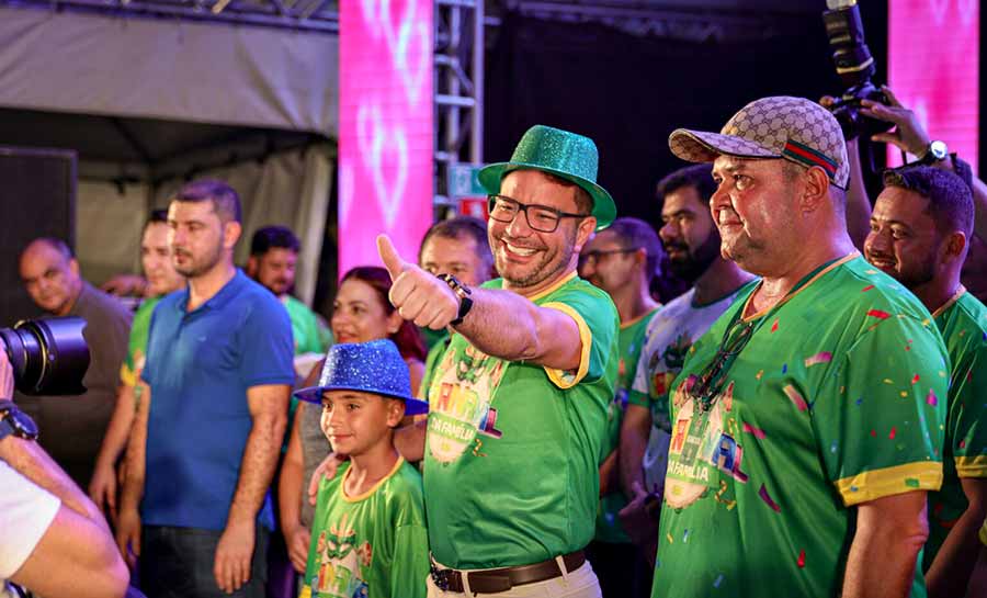 Governador Gladson Cameli abre alas no Carnaval da Família com alegria e compromisso pelos cidadãos