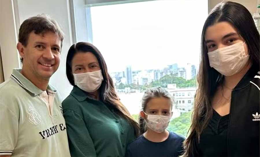 Filha do deputado federal Eduardo Velloso tem melhora e vai para unidade semi-intensiva em SP