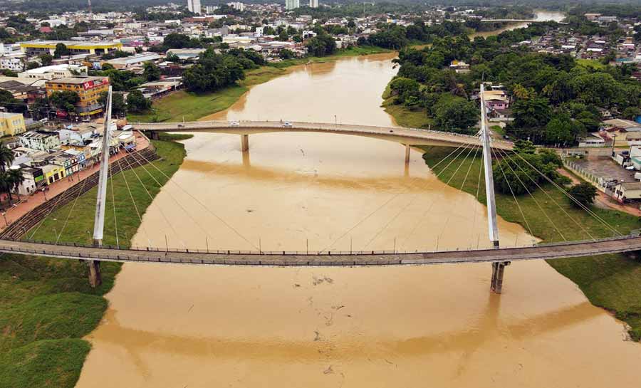 Com avisos meteorológicos de mais chuvas, governo do Acre monitora e acolhe famílias atingidas pela cheia dos rios