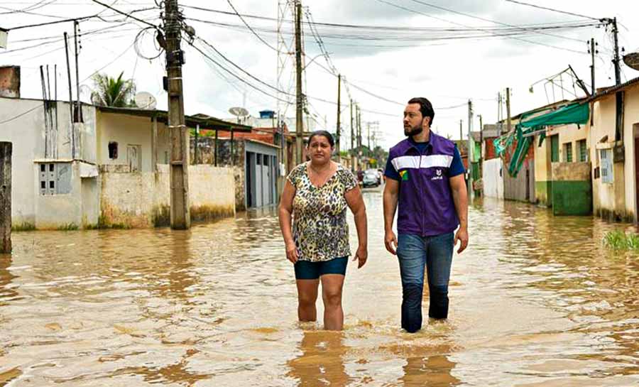 Jarude ajuda no resgate de famílias e animais alagados: “Ninguém fica para trás”