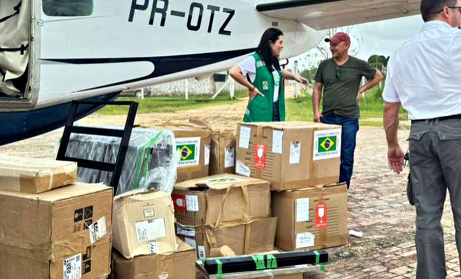 Secretaria de Saúde do Acre entrega kits de medicamentos e equipamentos em Santa Rosa do Purus e Jordão