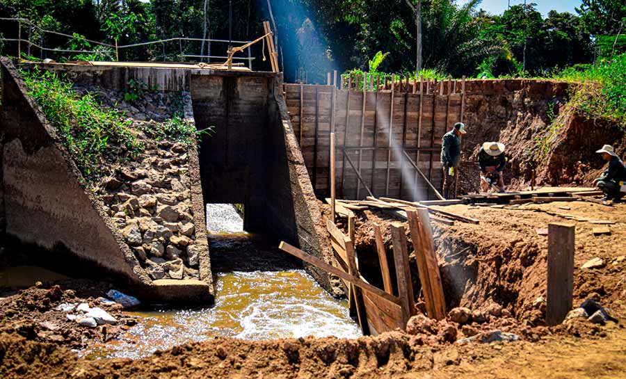 Saneacre conclui primeira fase das obras de recuperação da barragem do Bujari