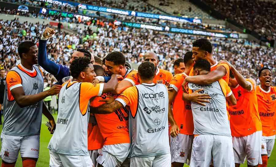 Nova Iguaçu bate Vasco e alcança final do Carioca pela 1ª vez