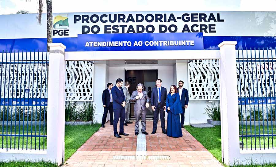 Governo do Acre entrega obra de reforma e ampliação da Procuradoria-Geral do Estado