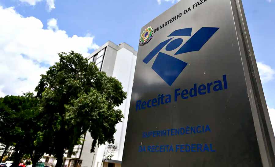 Autuações da Receita Federal sobem 65% em 2023 e somam R$ 225,5 bi