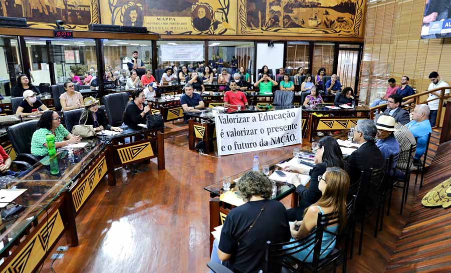 Audiência Pública na Aleac debate Piso Nacional do Magistério e reconstrução da tabela do PCCR
