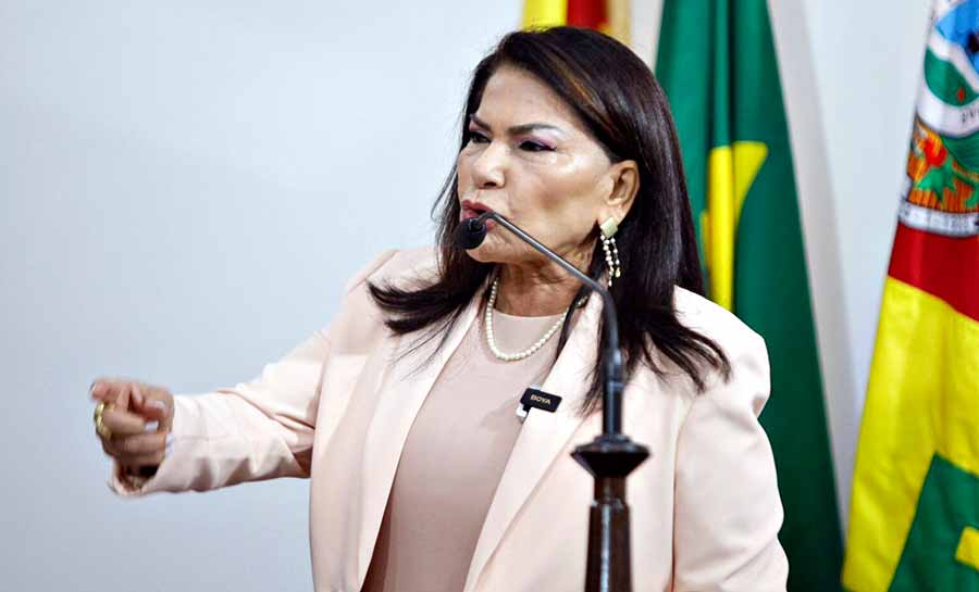 Deputada Antônia Sales repudia exclusão do Vale do Juruá em rota da Azul Linhas Aéreas