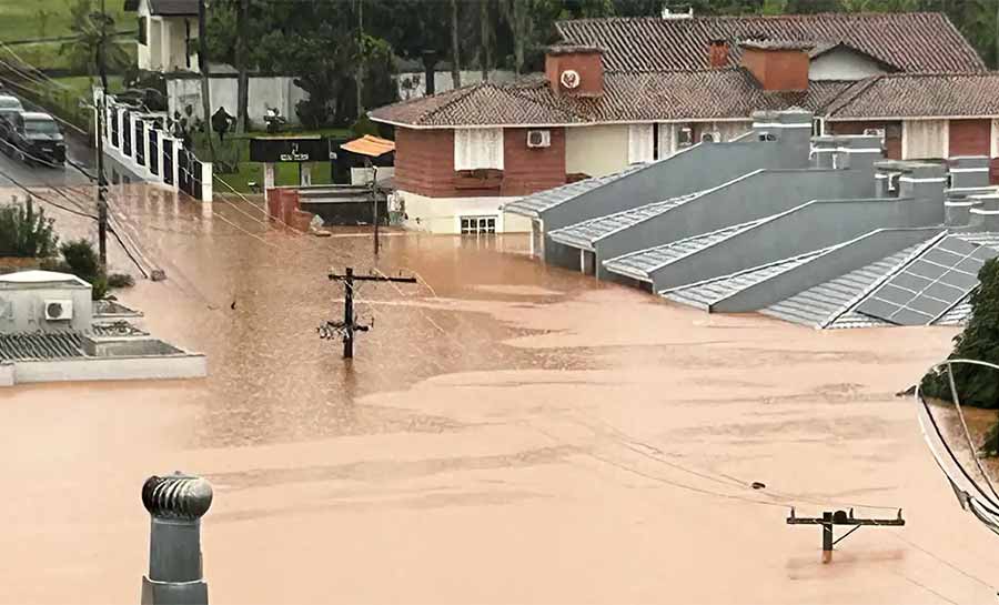 Sobe para 83 número de mortes no Rio Grande do Sul pelas fortes chuvas