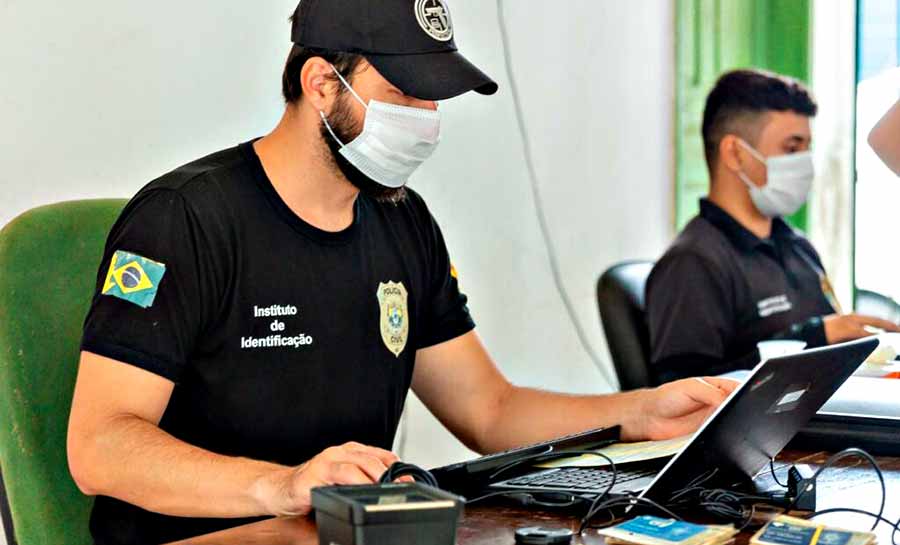 Polícia Civil do Acre leva atendimento de emissão de RG ao Complexo Penitenciário de Rio Branco