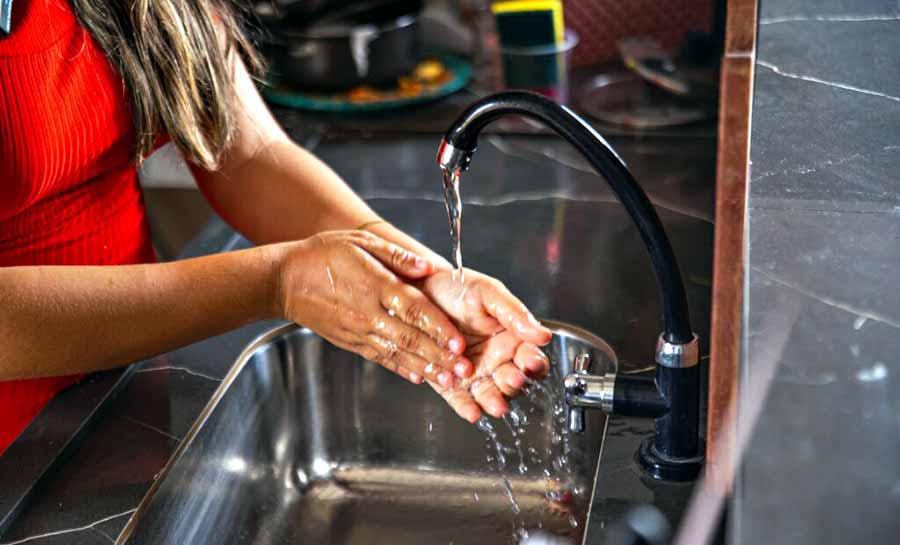 Parceria entre Estado e Prefeitura de Cruzeiro do Sul amplia acesso à agua potável e promove qualidade de vida à população