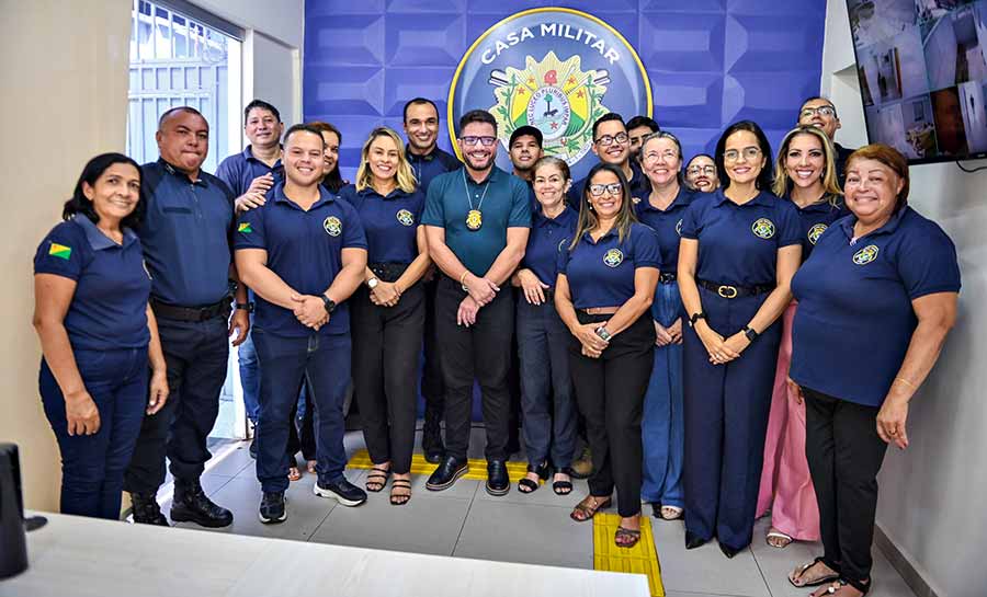 Governador Gladson Cameli visita novas instalações da Casa Militar em Rio Branco