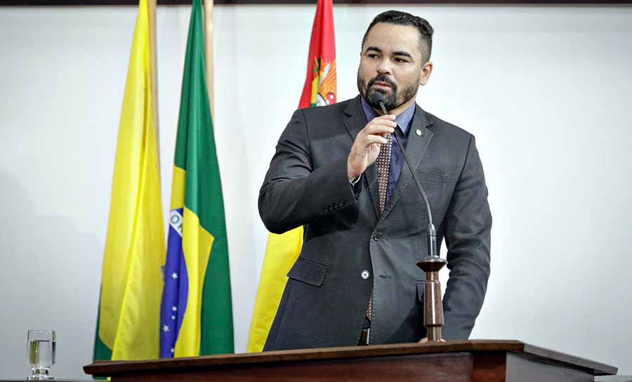 Arlenilson Cunha questiona nomeação de delegado para o Iapen