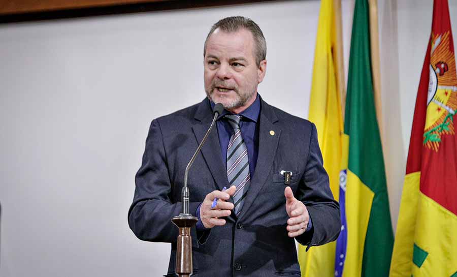 Pedro Longo anuncia conclusão de Comissão Especial de Compensação Ambiental na Aleac