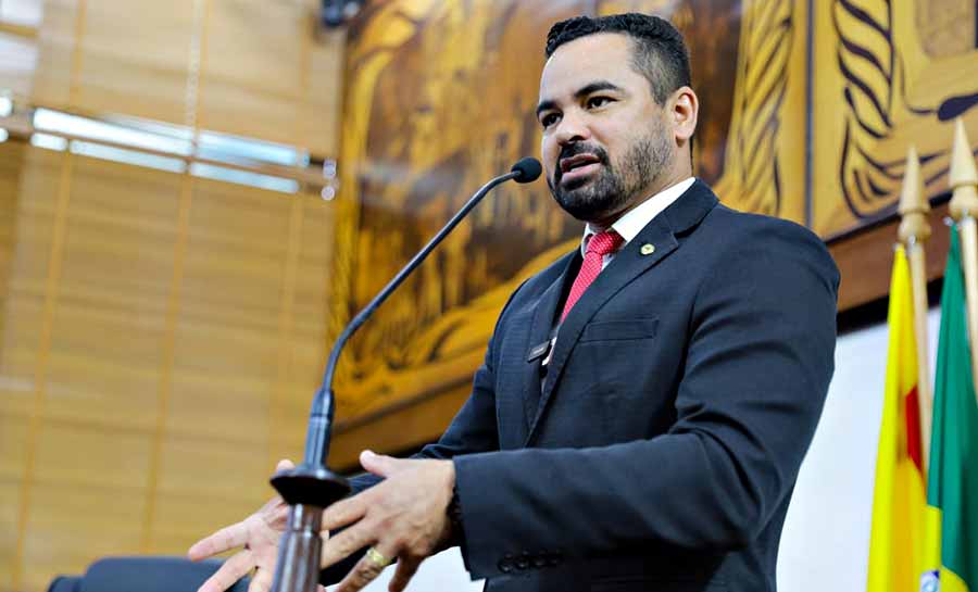 Arlenilson Cunha destaca avanços na cafeicultura do Acre e preocupação com saúde de policiais